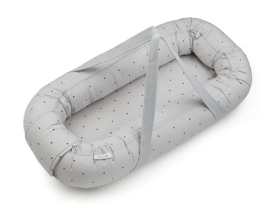 Liewood Gro Babynest Classic Dot Dumbo Grey