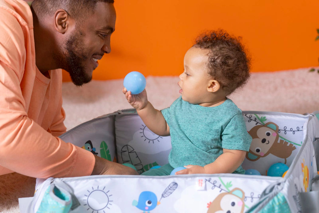 Bright Starts 5-in-1 Your Way Aktivitetsgym Play & Ball Pit