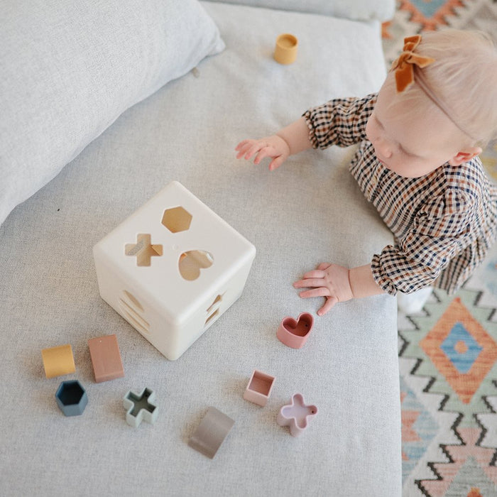 Mushie Sorteringsbox Plocklåda